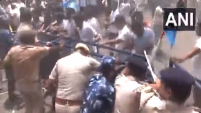 NSUI Water Canon Clash