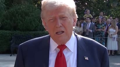 Trump's BOMBSHELL Claim: Bill Clinton Flew to Epstein Island 28 Times