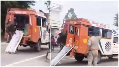 ambulance driver drops dead body on road gonda news