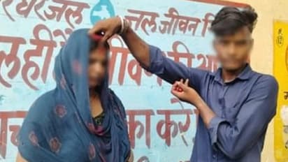 husband marries wife to her lover shahjahanpur news