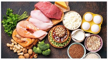 Heavy Protein: শরীরের জন্য প্রোটিন জরুরি! কিন্তু অধিক মাত্রায় নিচ্ছেন না তো প্রোটিন?