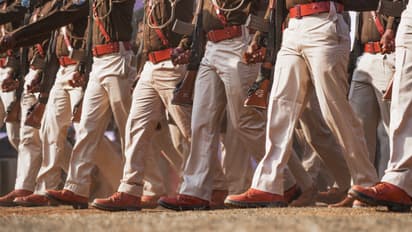 varanasi police igrs complaints action 25 inspectors