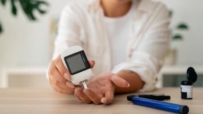 Diabetes: இந்த 7 வழிகளை முறையா கடைபிடிச்சா போதும்.. ரத்த சர்க்கரை அளவு சர்ர்ன்னு குறைஞ்சிடும்.!