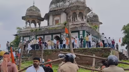 up fatehpur maqbara vivad police deployment security alert