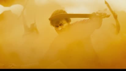 चिरंजीवींचा 'विश्वंभरा' टीझर प्रदर्शित, ७० व्या वर्षीही दमदार अॅक्शन