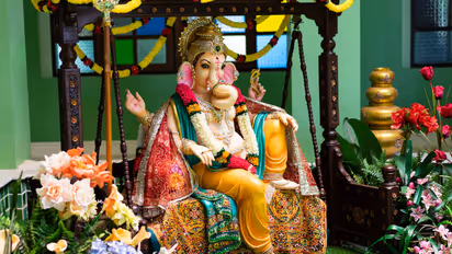 Ganesh Chaturthi 2025: Discover the Two Most Beloved Ganesh Aartis and Their Lyrics