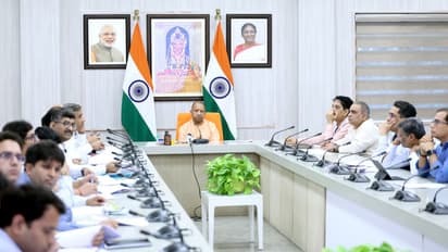 উত্তরপ্রদেশে বন্যা: ২২ জেলায় ত্রাণ তৎপরতা জোরদার, বিশেষ বৈঠকে মুখ্যমন্ত্রী