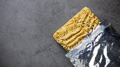 teenager dies after eatin 3 pack Raw Instant