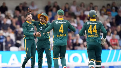 ENG vs SA: ইংল্যান্ডের ভরাডুবি! দক্ষিণ আফ্রিকার বিরুদ্ধে প্রথম ম্যাচেই হার ব্রিটিশদের