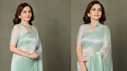 नीता अंबानी