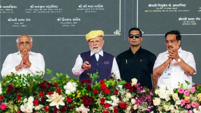 pm modi inaugurates 33600 crore projects bhavnagar gujarat