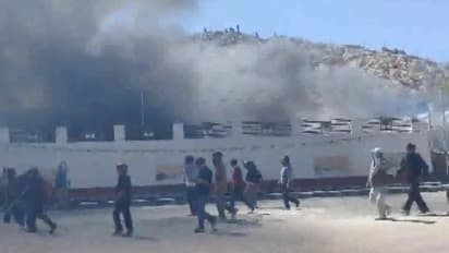 লাদাখ বিক্ষোভ: স্বতন্ত্র রাজ্যের দাবিতে প্রতিবাদ, দাউ দাউ করে জ্বলল বিজেপি অফিস!