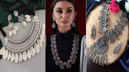 ऑक्सीडाइज्ड नेकलेस-इयररिंग सेट