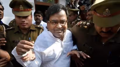 gayatri prasad prajapati lucknow jail attack