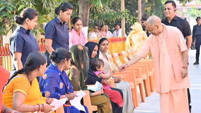 cm yogi adityanath gorakhpur janata darshan public grievances