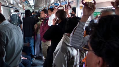 Delhi Metro Banned Items List