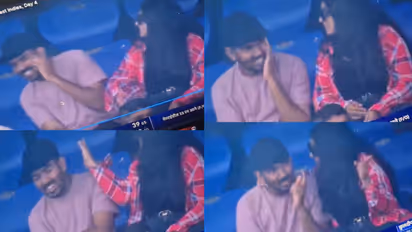 Girl slaps boyfriend Delhi stadium