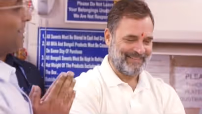 তাড়াতাড়ি বিয়েটা করে নিন..." দোকান মালিকের কথায় কেন হাসলেন রাহুল গান্ধী?