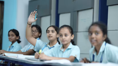 CBSE-র সিলেবাসে বড় পরিবর্তন, এখন মুখস্থ নয়, শেখাটাই হবে আসল লক্ষ্য