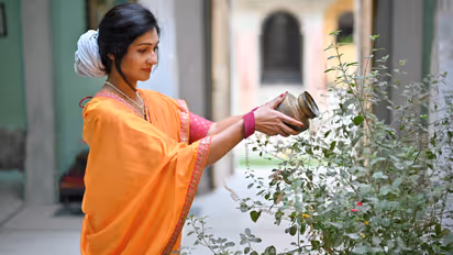 Tulsi Mata Ki Aarti Lyrics