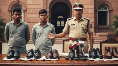 agra police commissioner suspends constables bribery case