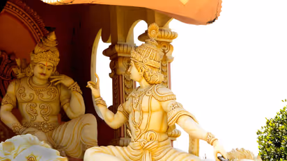 geeta jayanti 2025 date