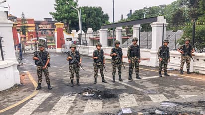 নেপালে ২ মাস পর ফের ভয়ংকর পরিস্থিতি, রাস্তায় নামল Gen-Z, জারি হল কারফিউ