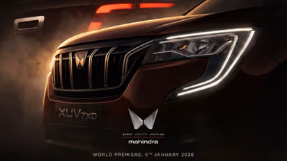 Mahindra XUV 7XO
