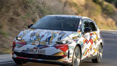 Volkswagen ID Polo का इलेक्ट्रिक अवतार: नया लुक-नई ताकत, सिंगल चार्ज में 450 किमी...