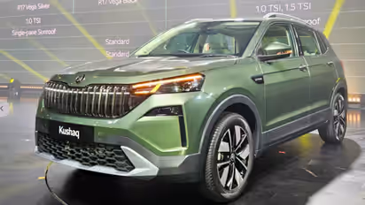 नवीन स्कोडा कुशाक आली; स्टायलिंगसोबत पॅनोरॅमिक सनरूफ, लेदरेट सीट्स, ॲपल कारप्ले