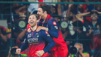 MI vs RCB 2026: ঘরের মাঠে বেঙ্গালুরুর বিরুদ্ধে ১৮ রানে পরাজয় মুম্বই ইন্ডিয়ান্সের, ম্যাচের আগে আশা ভোঁসলেকে স্মরণ