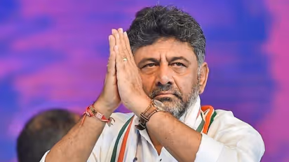 Karnataka New CM : डीके शिवकुमार घेणार मुख्यमंत्री पदाची शपथ, रामनगरमध्ये जल्लोषाची तयारी; ६० हजार कार्यकर्ते बंगळूरला जाणार!