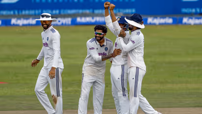 Jadeja Record: 'सर' जडेजाने केली कपिल देव यांच्या विक्रमाशी बरोबरी, टेस्ट क्रिकेटमध्ये रचला इतिहास!