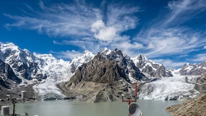nepal glacier melting himalayan glacier loss india ganga brahmaputra glof risk