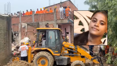 Kanpur Tragedy 18 Year Old Girl Dies After Falling Into 22 Foot Deep Pit as Ground Collapses