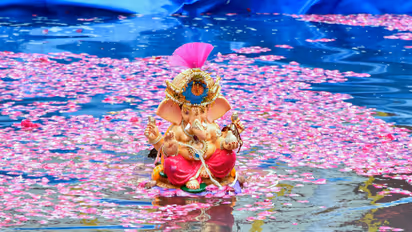 Ganesh Visarjan Bhajan