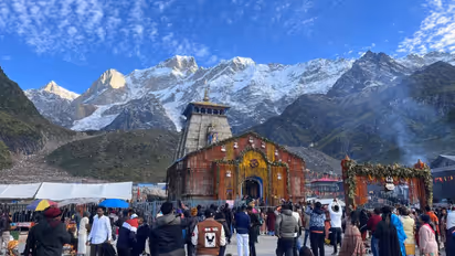 Kedarnath Tour: केदारनाथला जाताय? पुण्य कमवायचंय की फसायचंय? आधी हे नक्की वाचा!