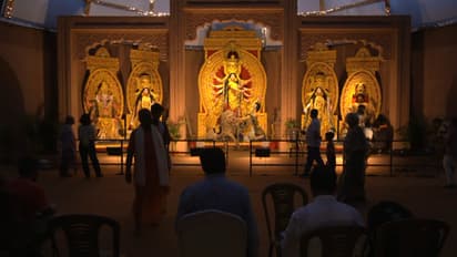 Maha Ashtami Wishes 2026 : महाअष्टमीच्या शुभेच्छा, मेसेजेस आणि इन्स्टाग्राम कॅप्शन्स