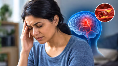 Stroke : सौम्य स्ट्रोक बनू शकतो मोठ्या पॅरालिसिसचा इशारा, किरकोळ लक्षणे नडतील