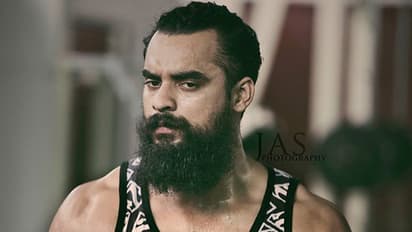 Netizen says 'Guppy' not-worth-the-ticket; Actor Tovino hits back in style