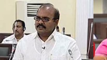 భూకబ్జా: ఏపీ మాజీ మంత్రి పత్తిపాటి పుల్లారావు భార్యపై ఫిర్యాదు