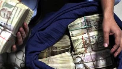 60 ஆயிரம் பேருக்கு வலைவீச்சு - ஆட்டத்தை ஆரம்பித்தது வருமான வரித்துறை