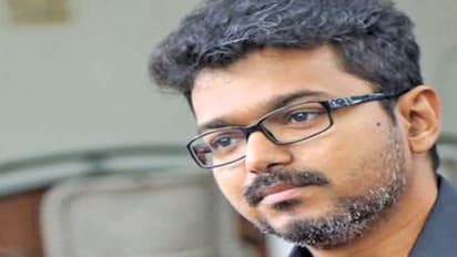 வறுமையில் வாடிய காமெடி நடிகர் குடும்பம்... ஓடி போய் உதவிய இளையதளபதி விஜய்...