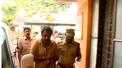 കുണ്ടറയില് ജ്വല്ലറി മോഷണക്കേസില് അറസ്റ്റിലായ മനോജ് നിരവധി കേസുകളില് പ്രതി