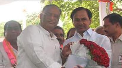 ఎమ్మెల్సీగా సుఖేందర్ రెడ్డి ఏకగ్రీవం: మంత్రి పదవికి దక్కేనా?