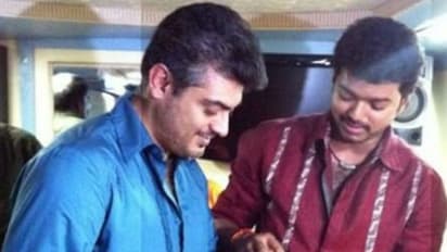 அஜித் பட வெற்றிக்காக விருந்து கொடுத்து அசத்திய தளபதி விஜய்..! பிரபல இயக்குனர் வெளியிட்ட உண்மை!