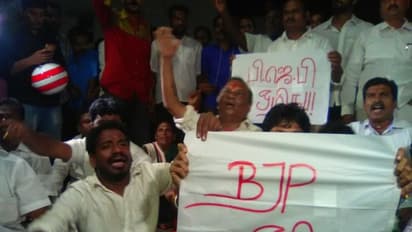 பிஜேபி ஒழிக! நேரடியாக எதிர்க்கும் டி.டி.வி தினகரன் & கோ...