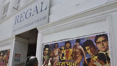 അവസാന ഷോയും ഹൗസ് ഫുള്; റീഗല് തിയറ്റര് അടച്ചുപൂട്ടി