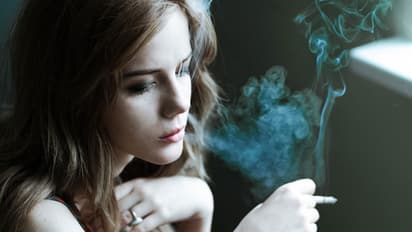 ಸಿಗರೇಟ್ ಸೇದಿ ಕಫ ಕಟ್ಟಿದೆಯಾ? ಇಲ್ಲಿದೆ ಸಿಂಪಲ್ ಟಿಪ್ಸ್