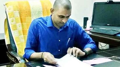 വി.ആര്.പ്രേം കുമാറിനെ വാണിജ്യ-വ്യവസായ വകുപ്പ് ഡയറക്ടറായി നിയമിക്കാന് മന്ത്രിസഭായോഗം തീരുമാനിച്ചു